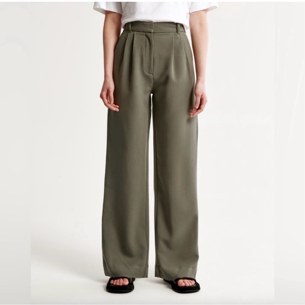 Abercrombie & Fitch Olive Wide-Leg Trousers